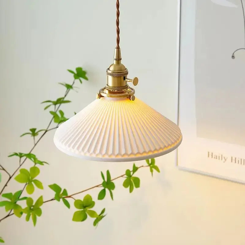 vydko.com - Ceramic Pendant Lighting: Warmth & Style in Your Home