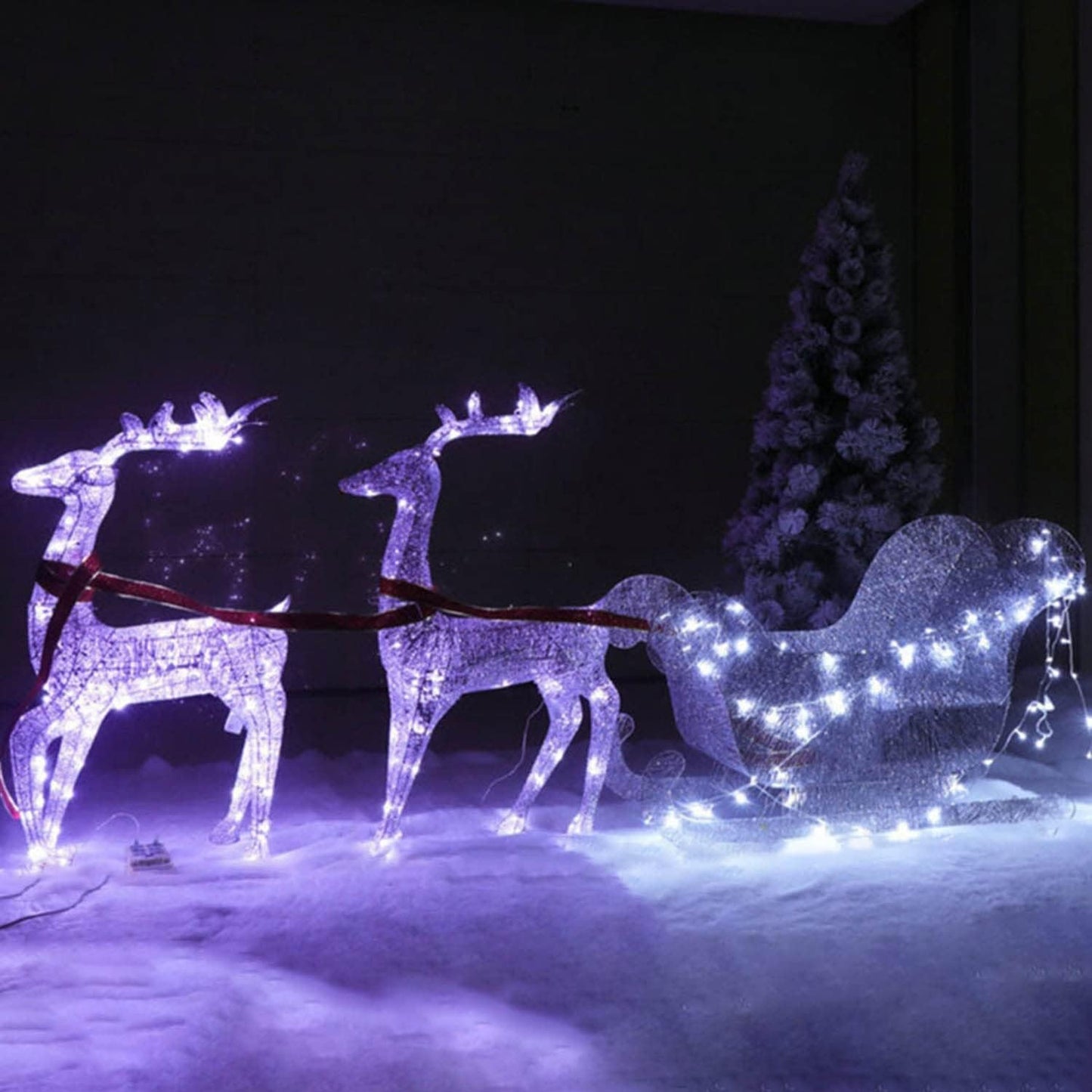 mistlen-glowing-reindeer-christmas-party-led-light-2