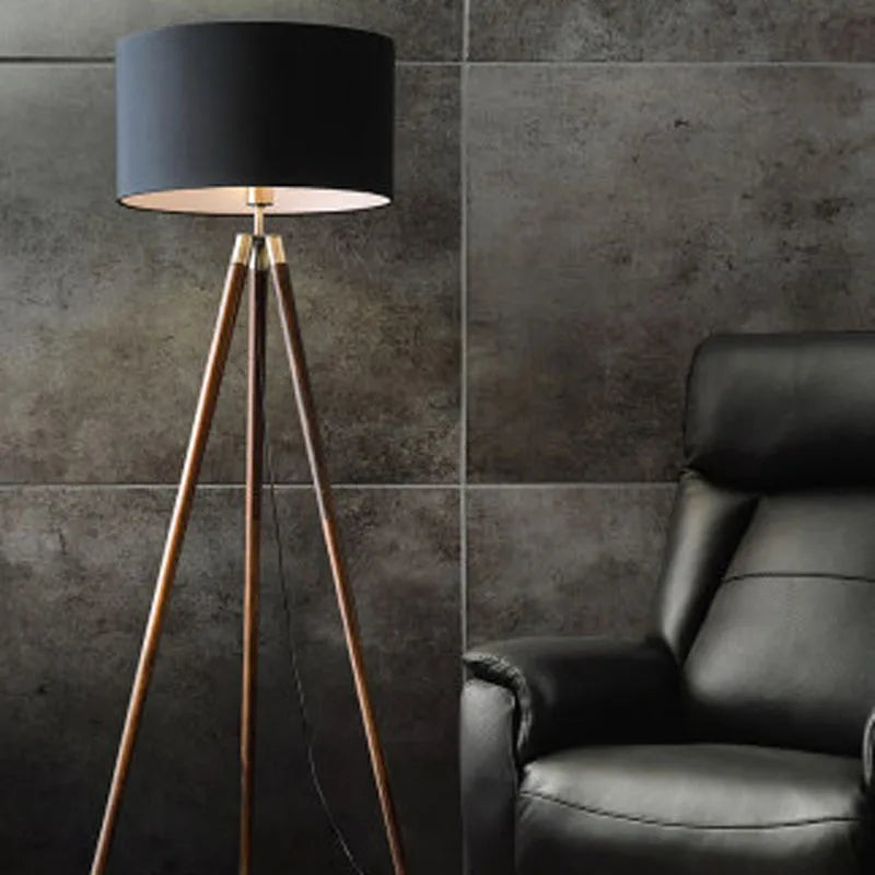 vydko.com - NELE - Modern Triangular LED Floor Lamp