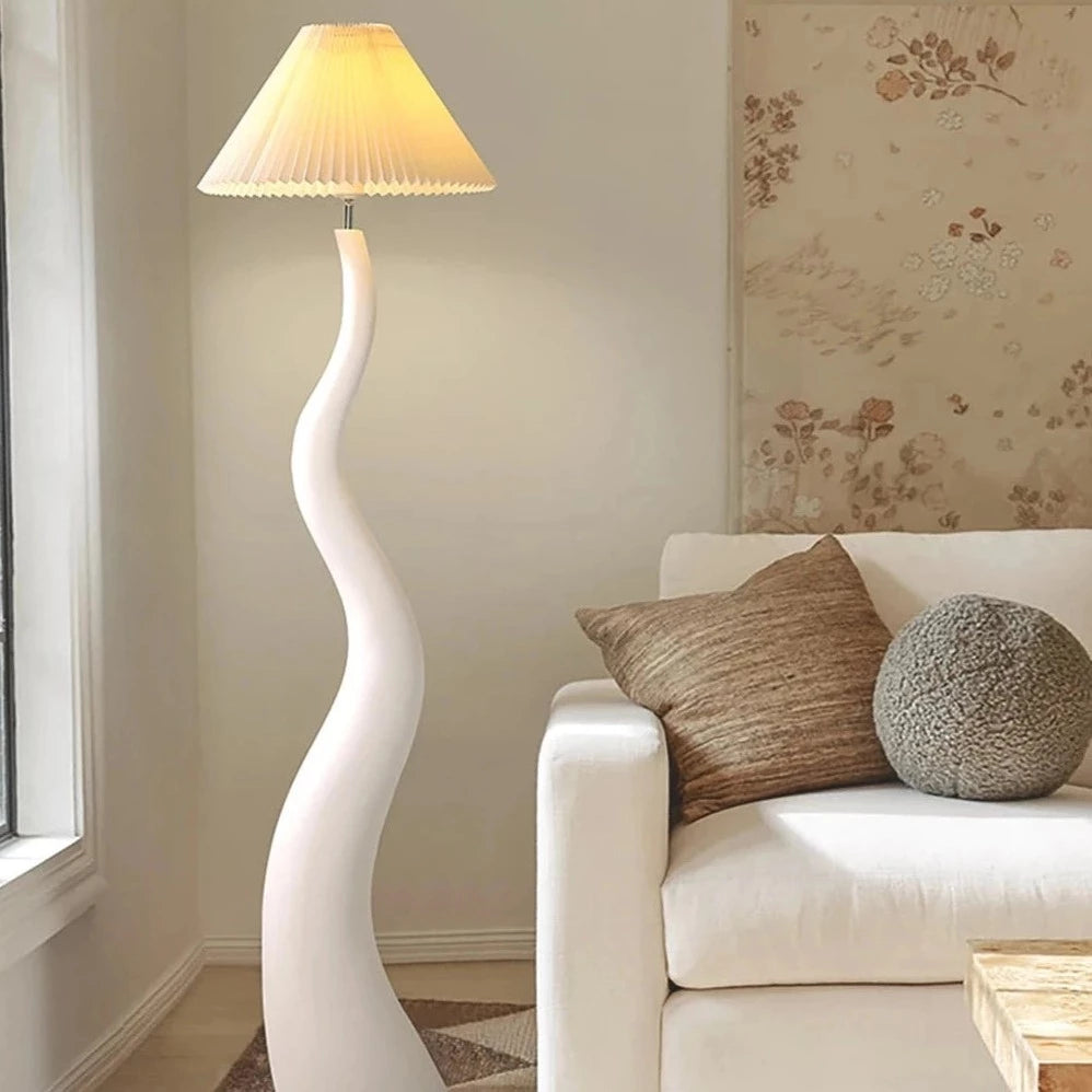 Omi - Curve Floor Lamp