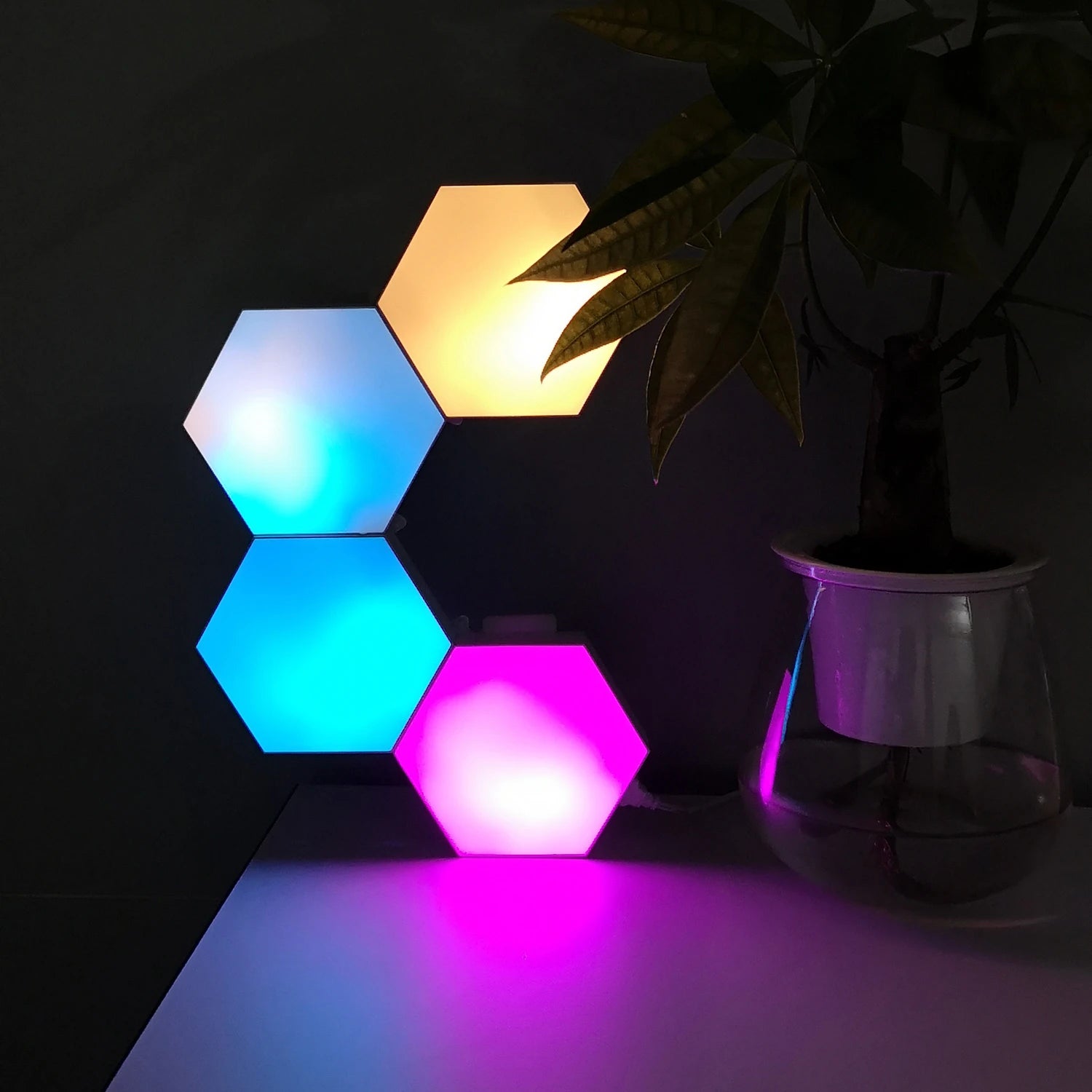 vydko.com_astra_hexagon_wall_light-7