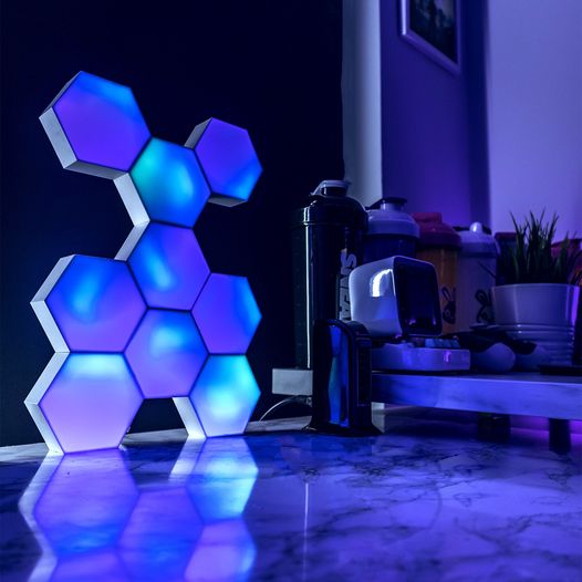 vydko.com_astra_hexagon_wall_light-9