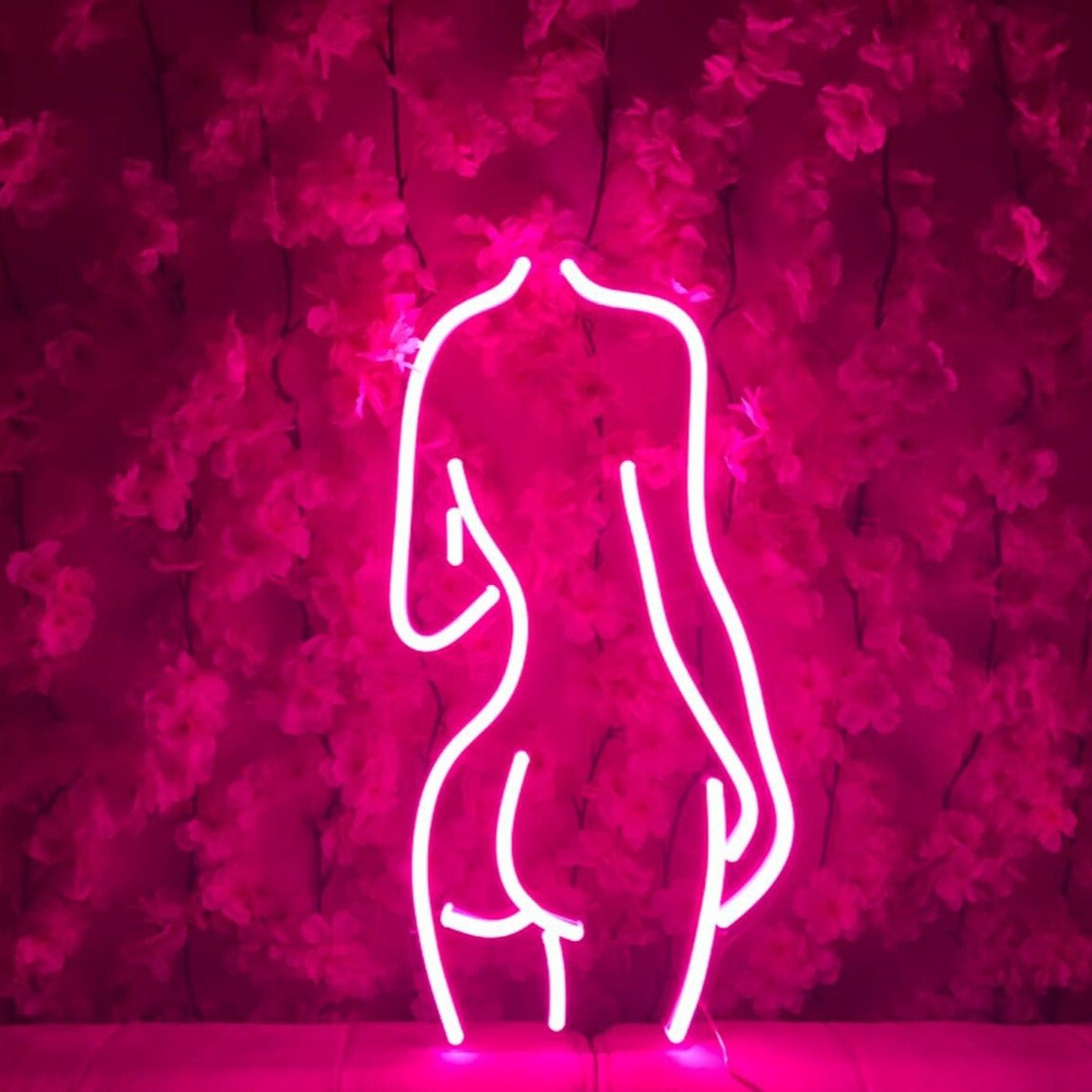 Beautiful Woman - Neon Light